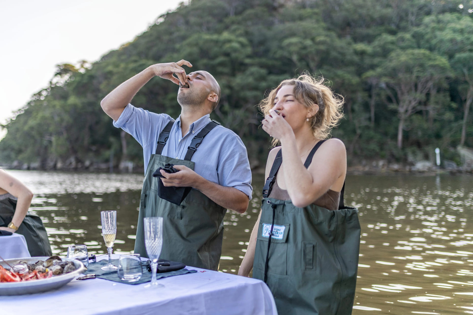 In water dining 3