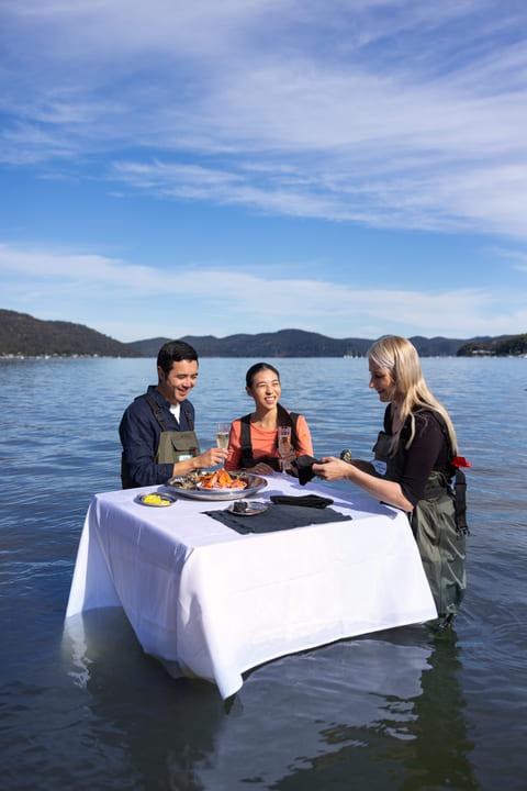 In water dining 4