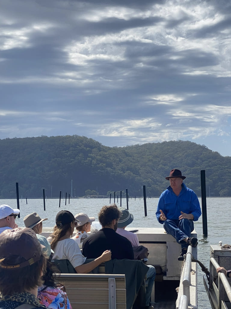 guided Boat tour, learn about oysters